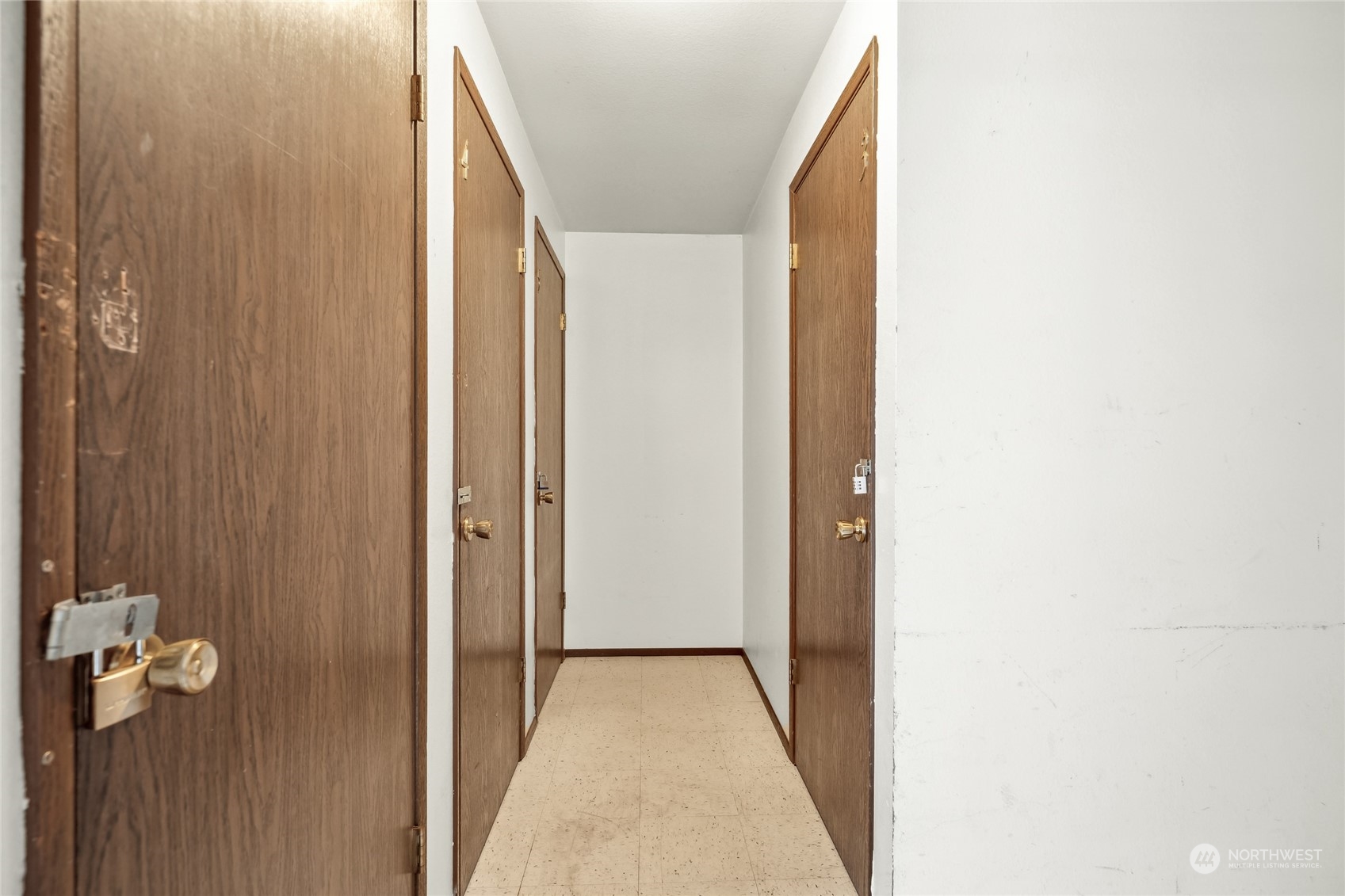 1220 N 137th Street Property Photo 19