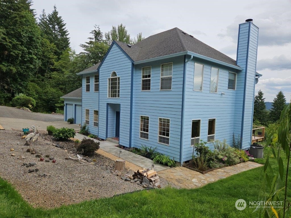 North Fork Elementary Real Estate Listings Main Image