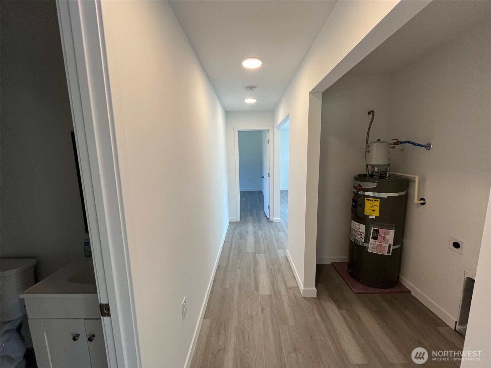 1306 Melbourne Court Property Photo 12