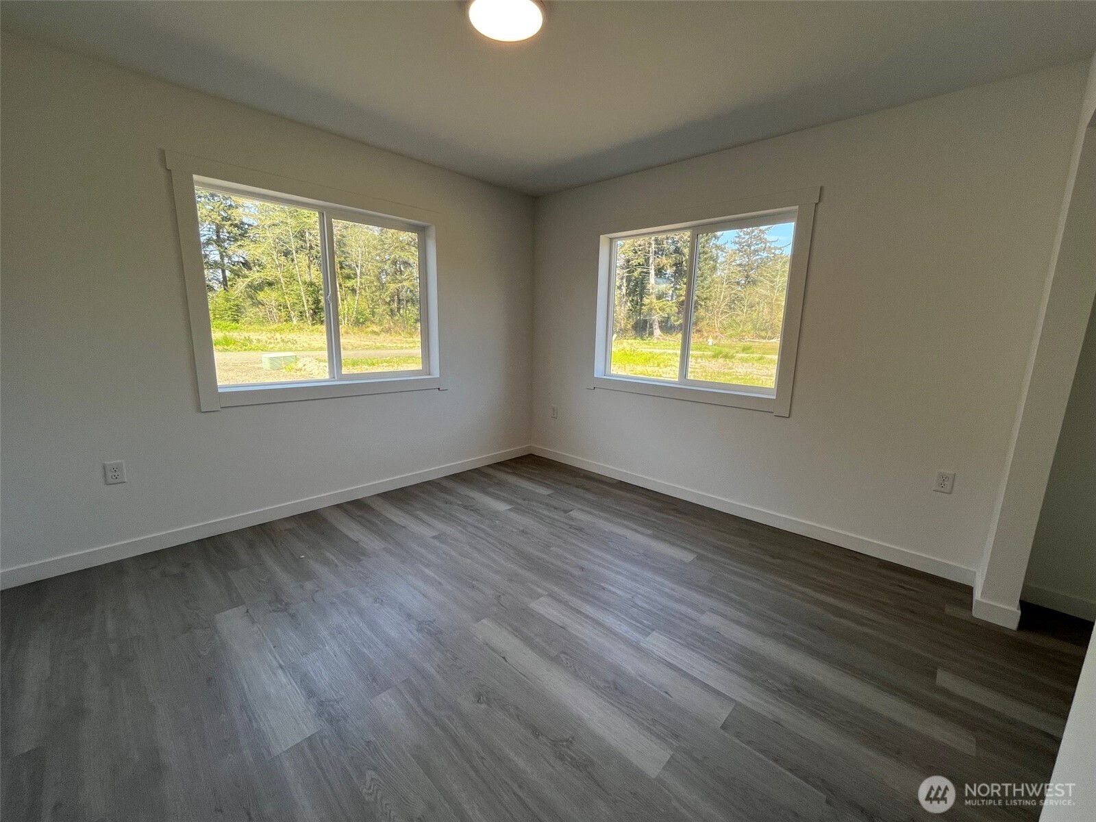 1306 Melbourne Court Property Photo 15