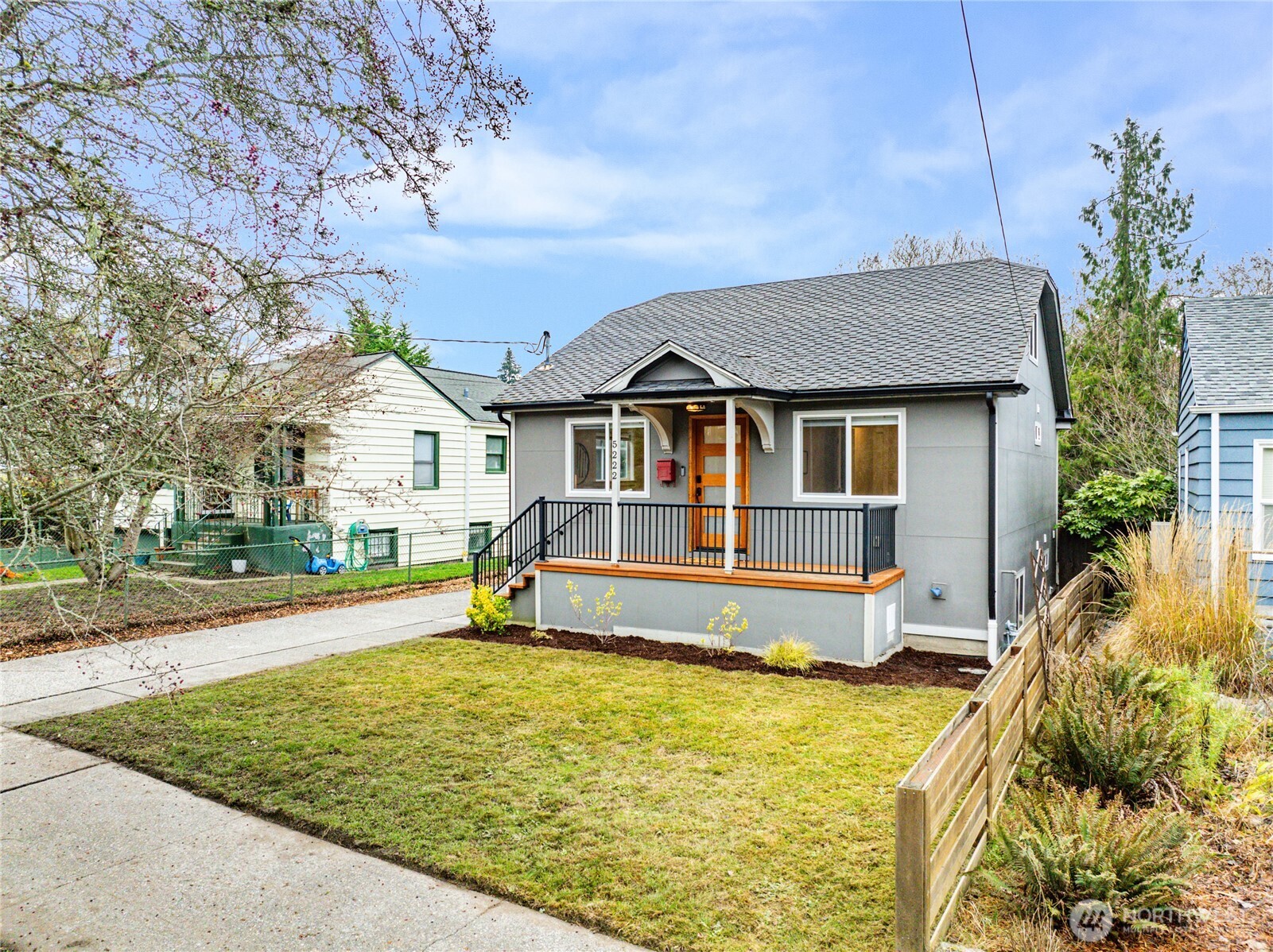 5222 39th Avenue Property Photo