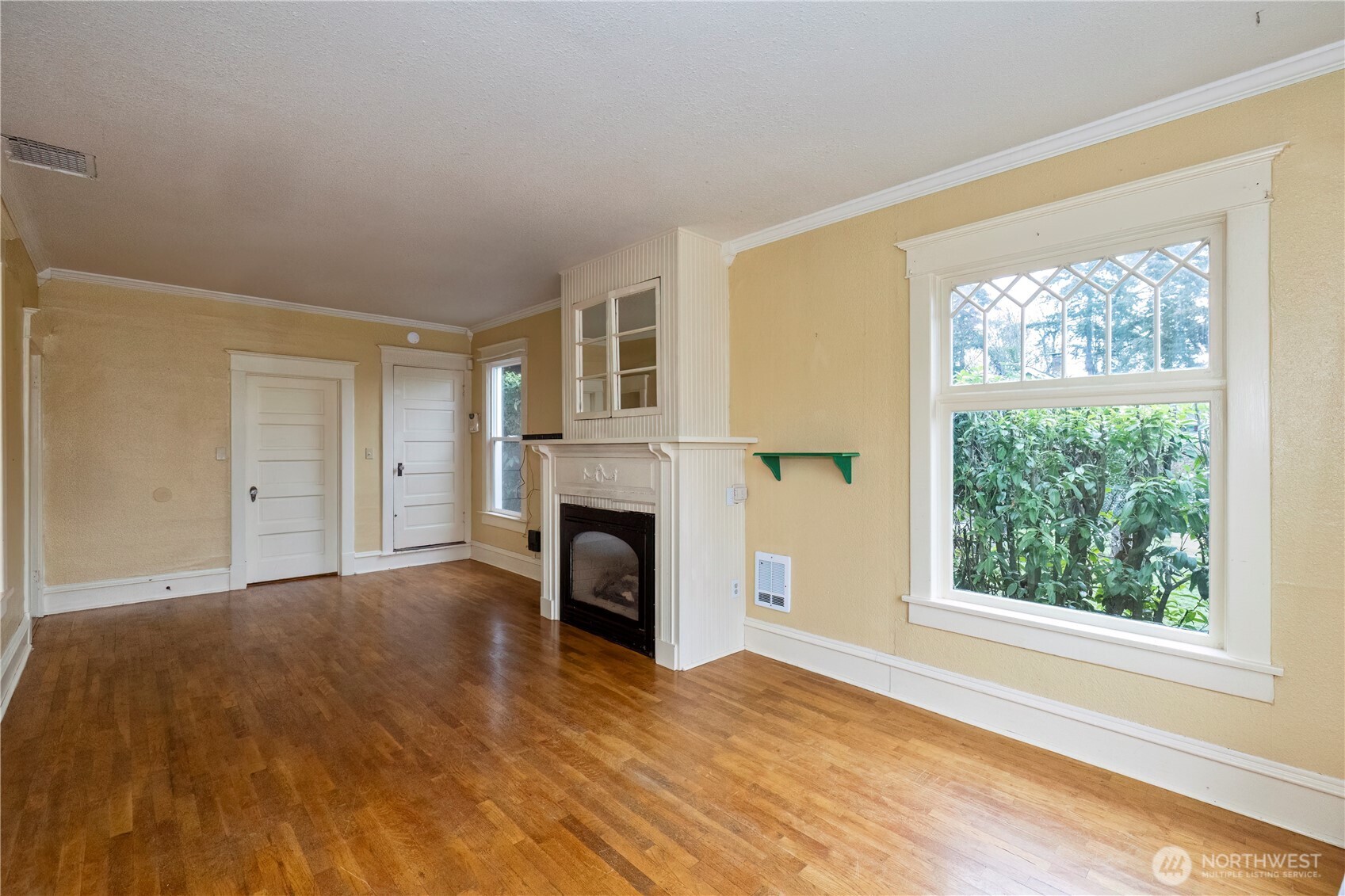 1715 Elizabeth Avenue Property Photo 6
