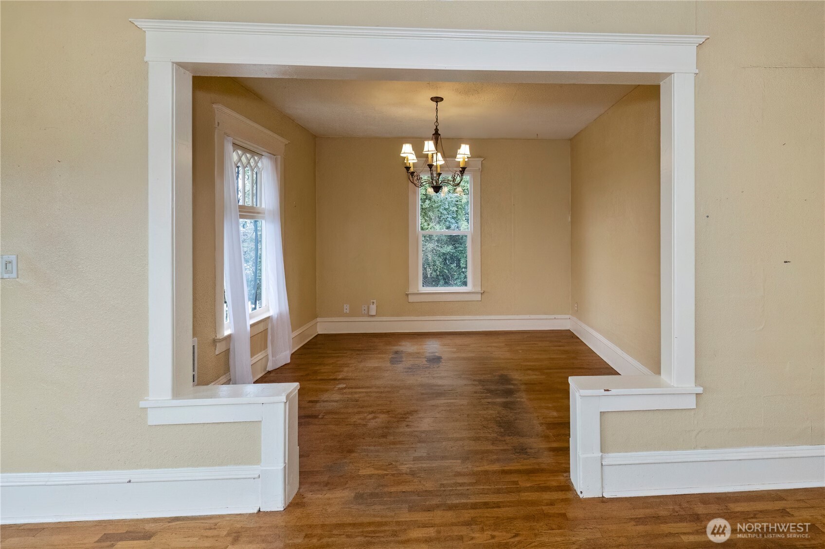 1715 Elizabeth Avenue Property Photo 7