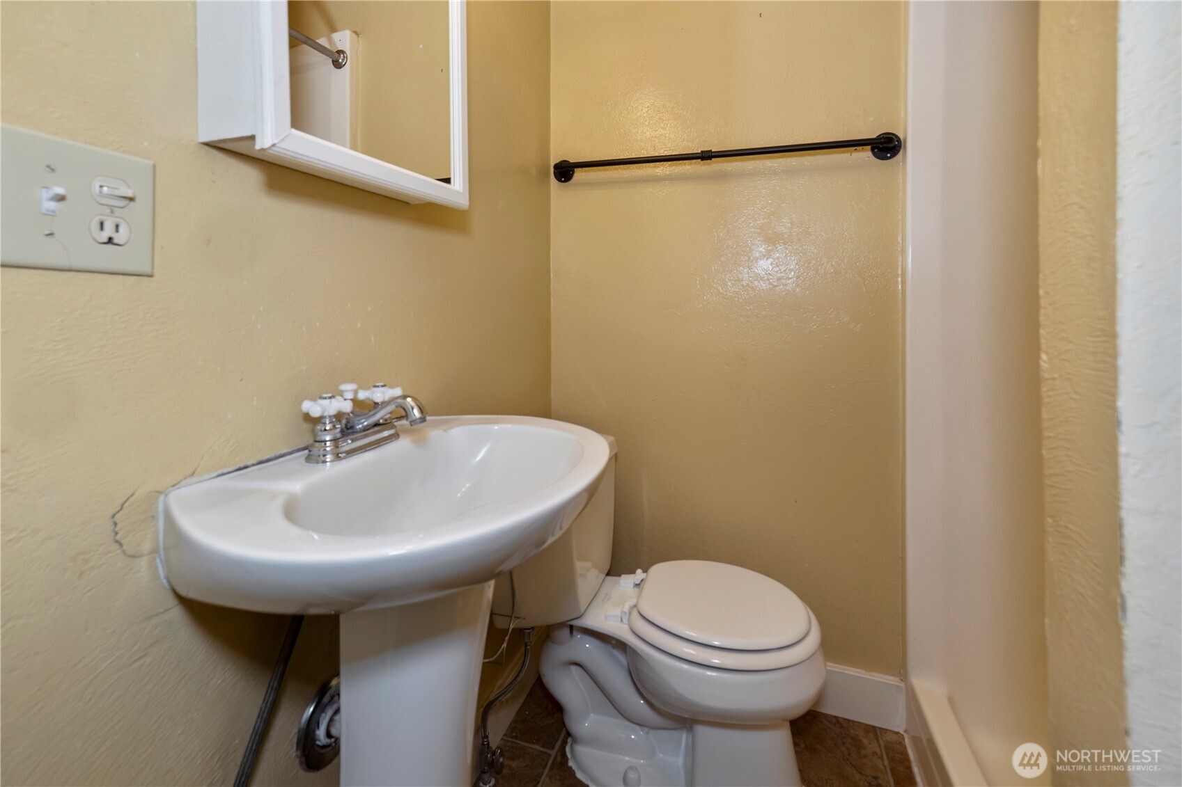1715 Elizabeth Avenue Property Photo 10
