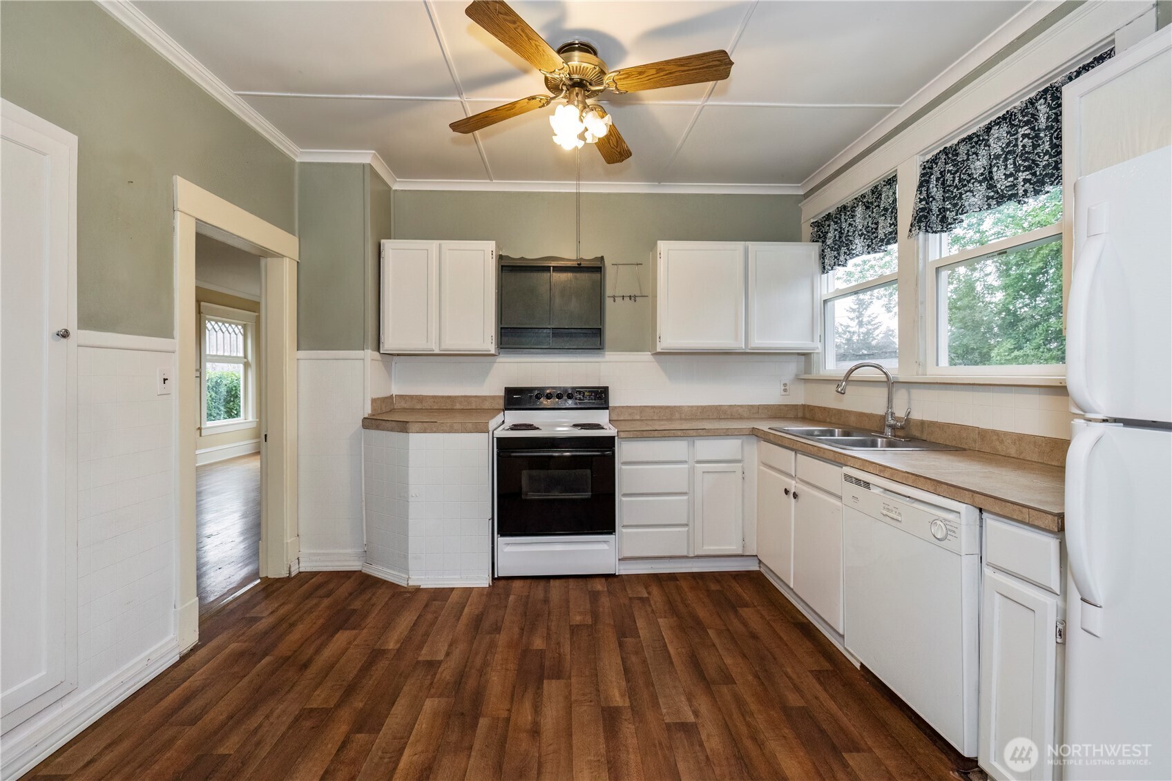 1715 Elizabeth Avenue Property Photo 13
