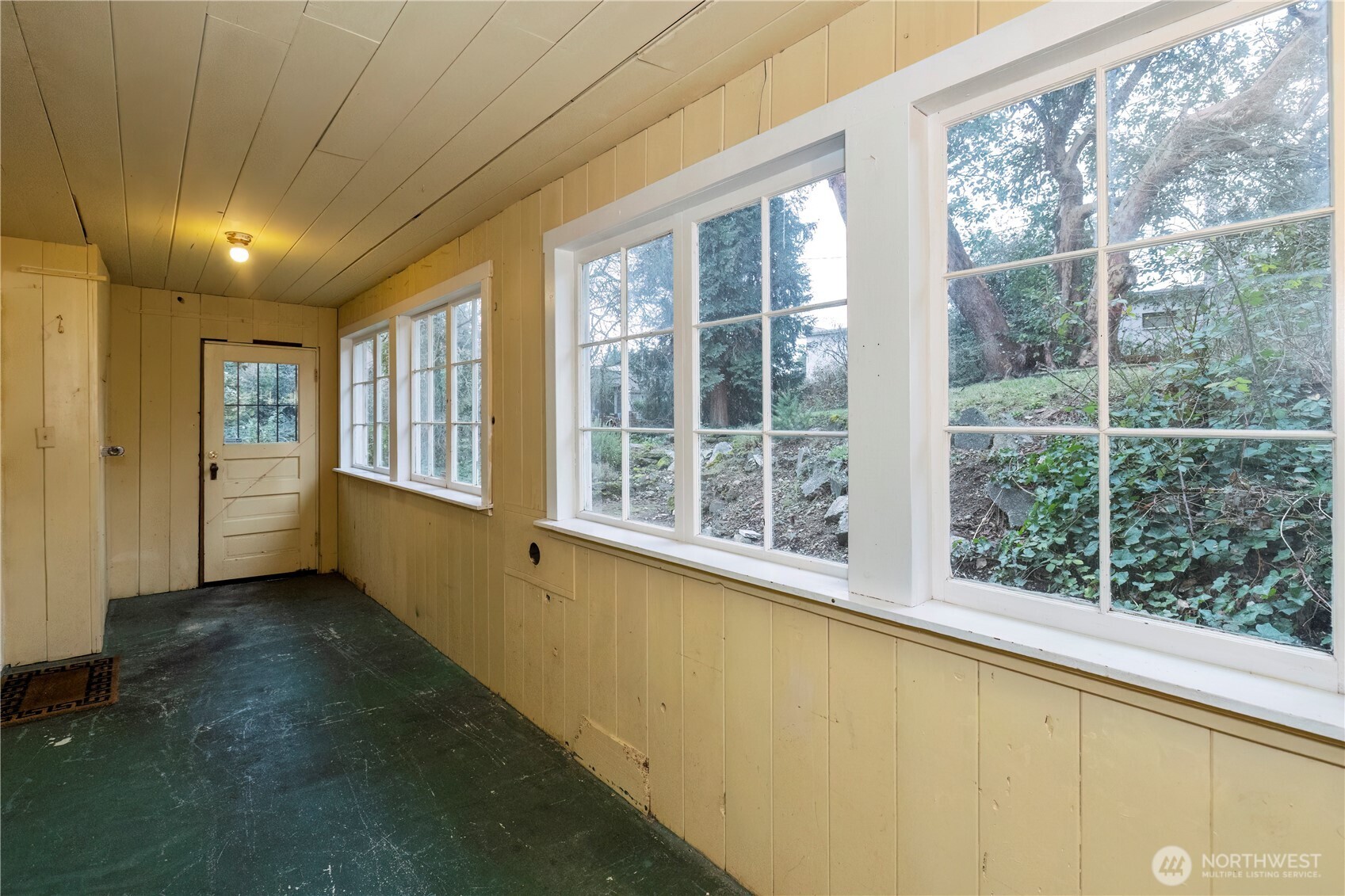 1715 Elizabeth Avenue Property Photo 16
