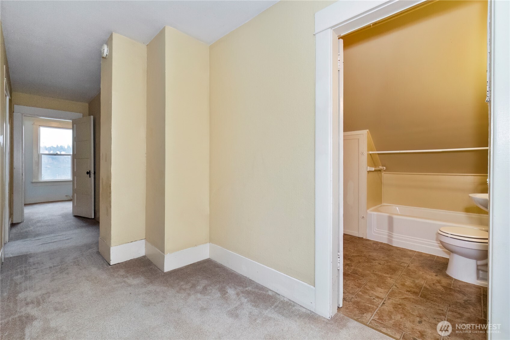 1715 Elizabeth Avenue Property Photo 17