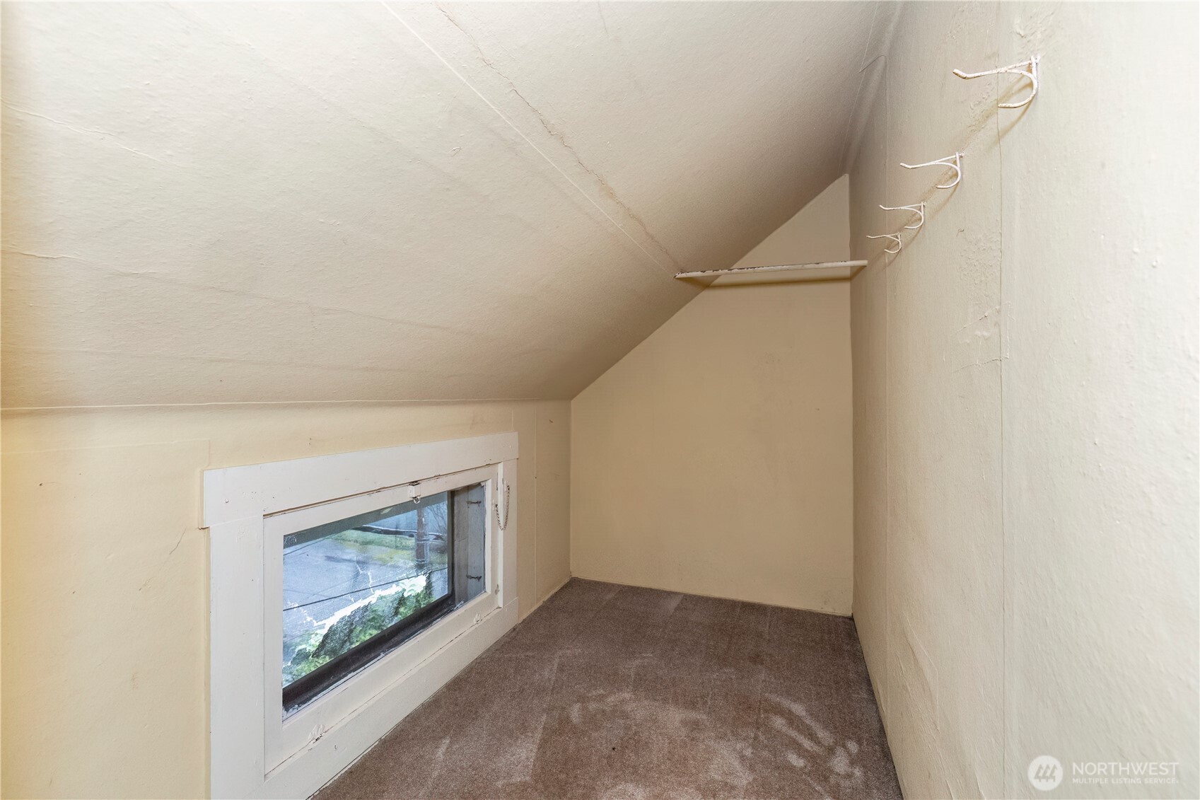 1715 Elizabeth Avenue Property Photo 22