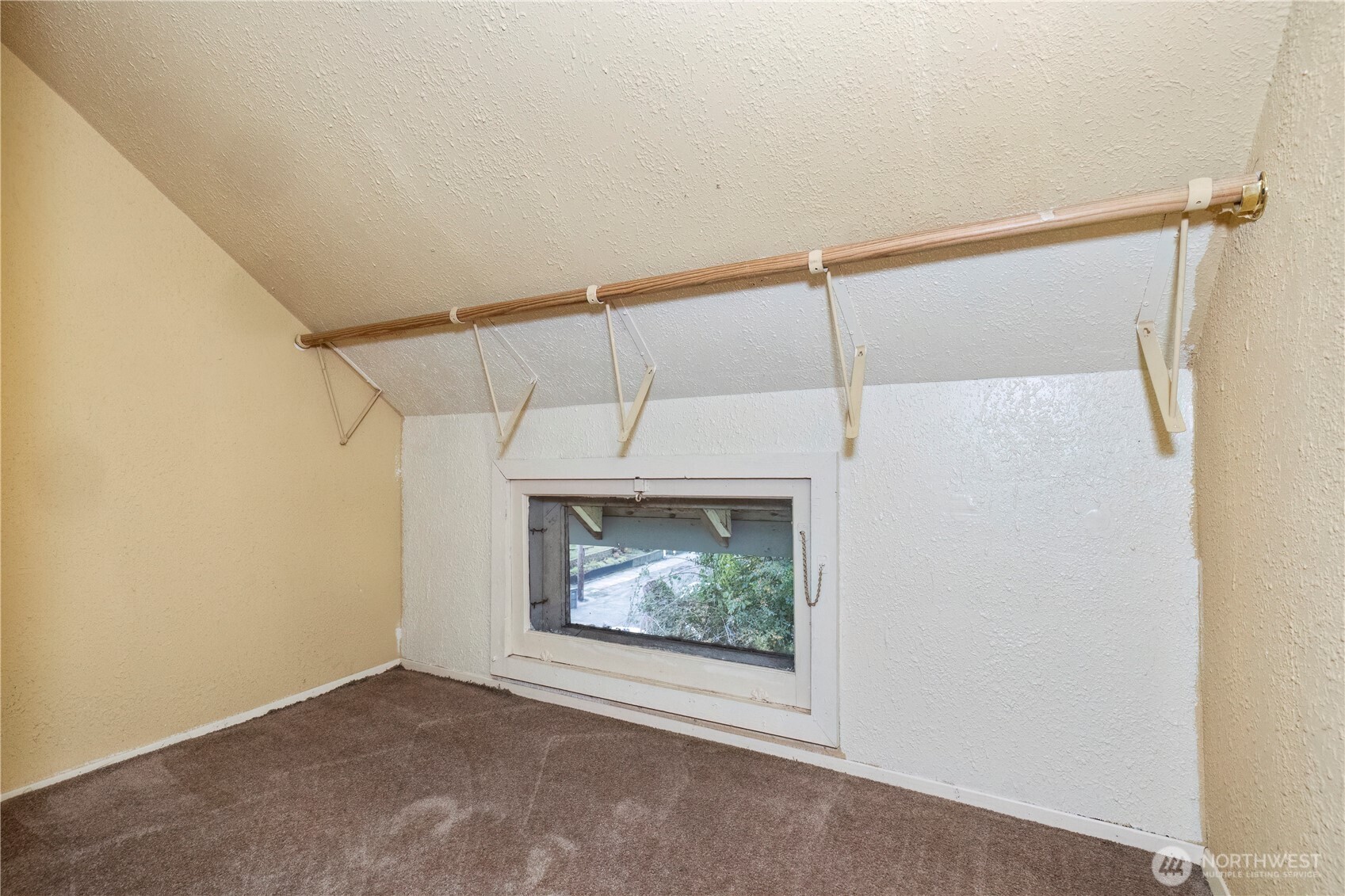 1715 Elizabeth Avenue Property Photo 25