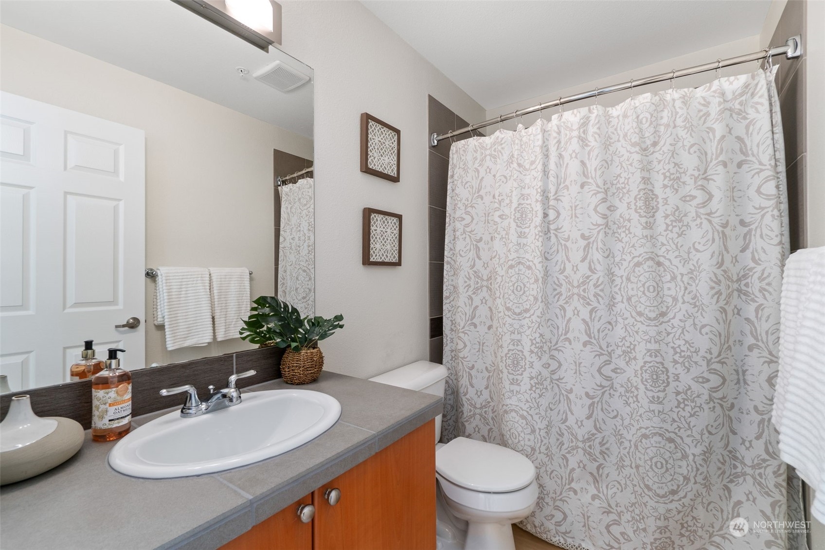 621 5th Avenue 302 Property Photo 14