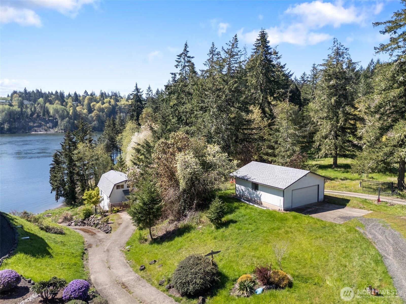 321 E Big Skookum Road Property Photo