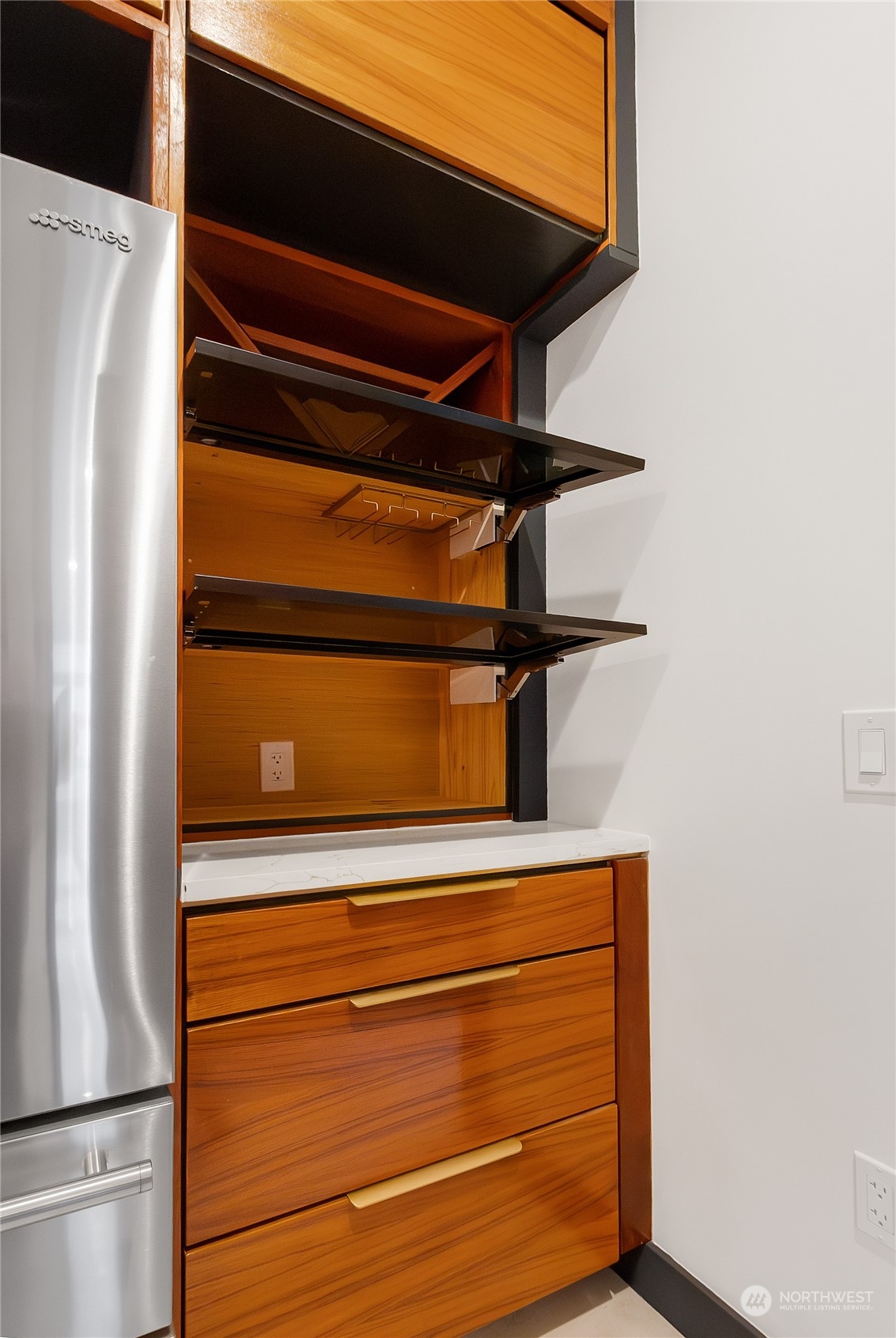 4721 N Ferdinand Street Property Photo 13