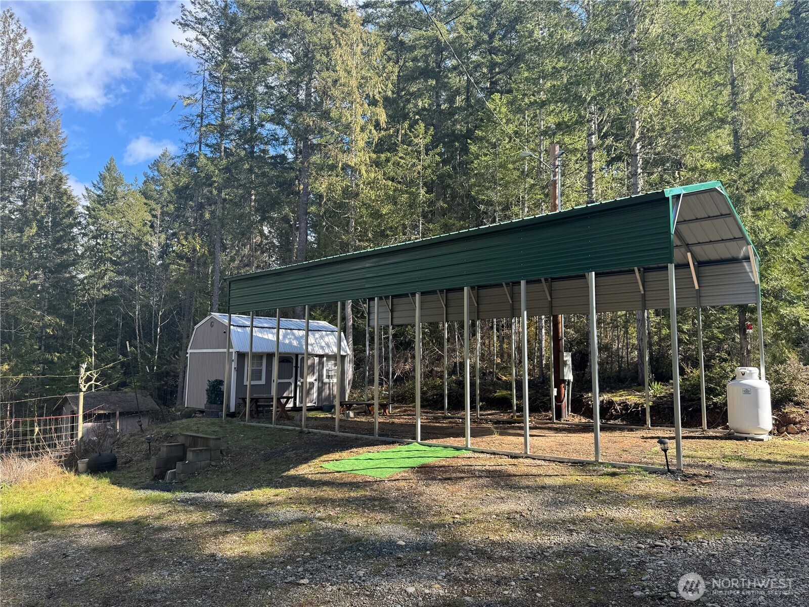 141 Seal Drive Property Photo