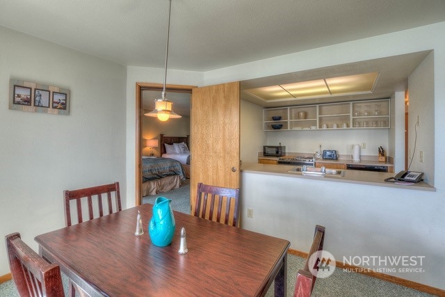 2087 Rosario Road Property Photo 6