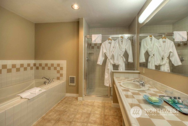 2087 Rosario Road Property Photo 15