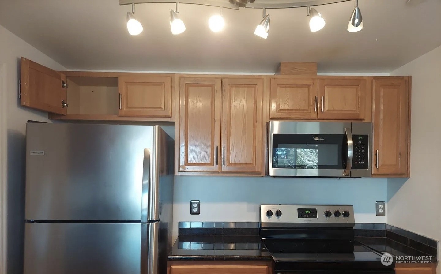 323 S 30th Street Property Photo 13