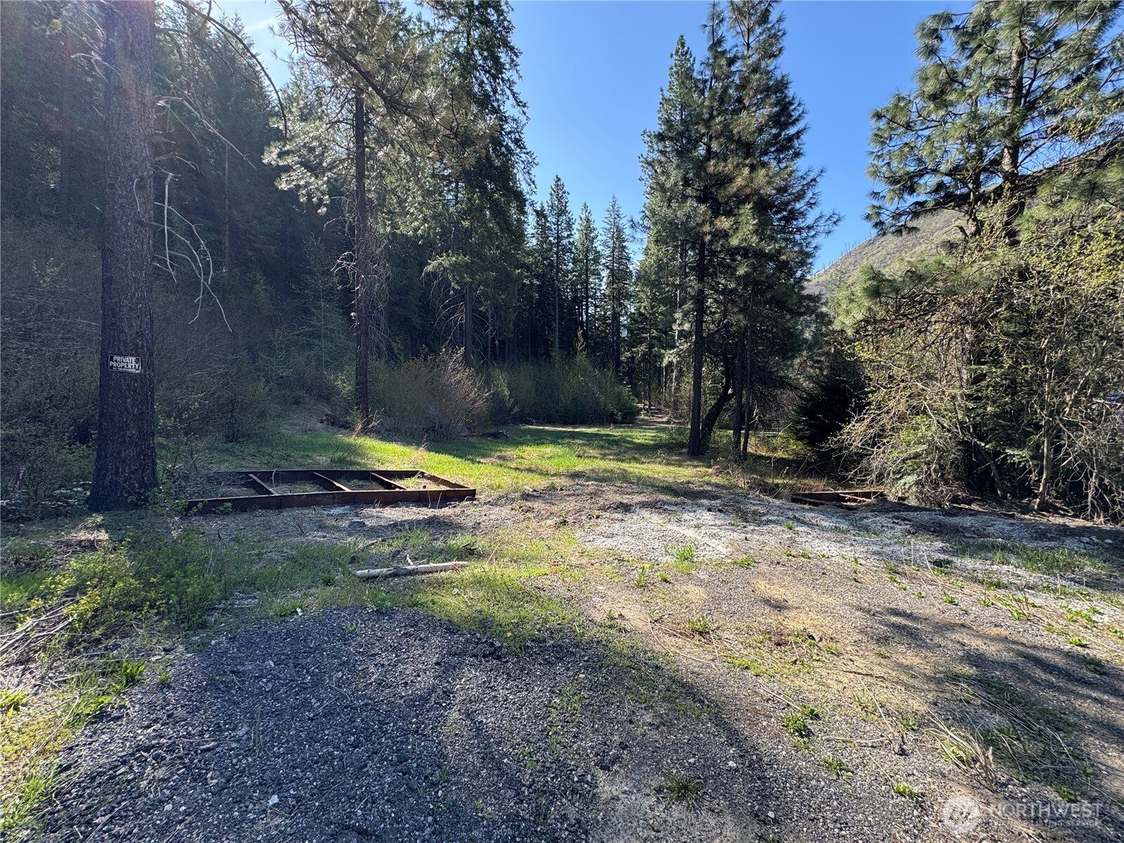 0 Us 2 Property Photo 16