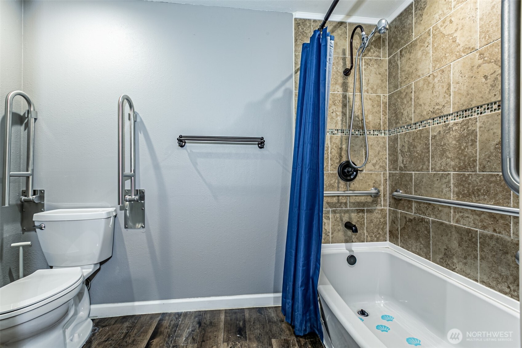 2510 32nd Avenue Property Photo 15