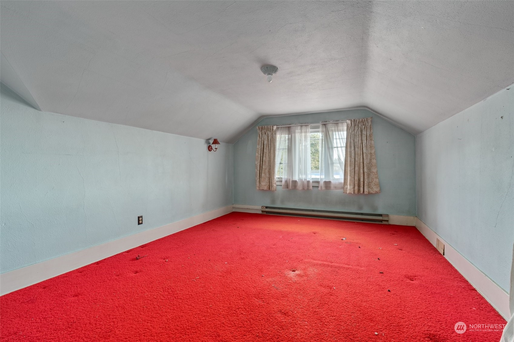 582 S Market Boulevard Property Photo 21