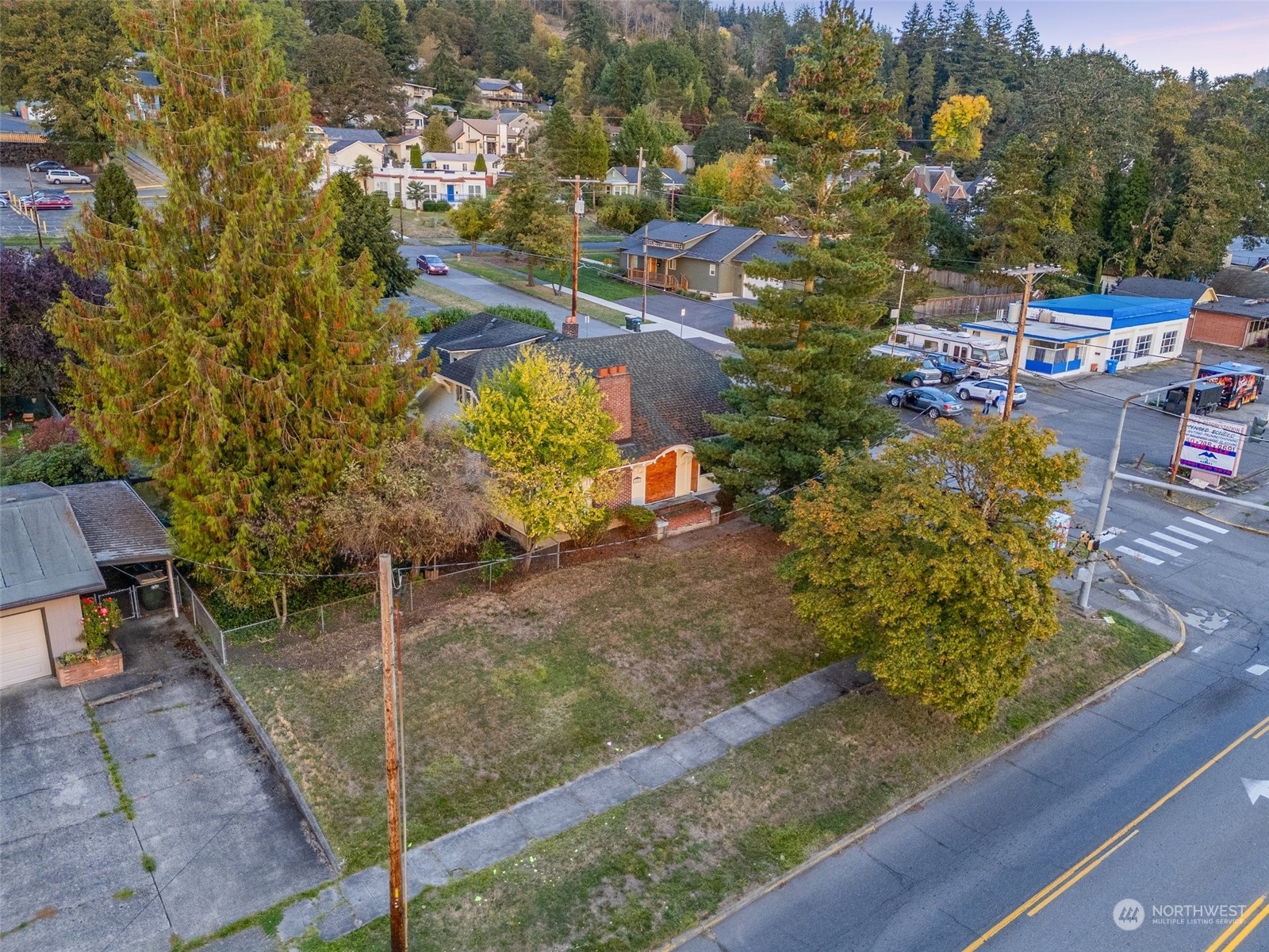 582 S Market Boulevard Property Photo 37