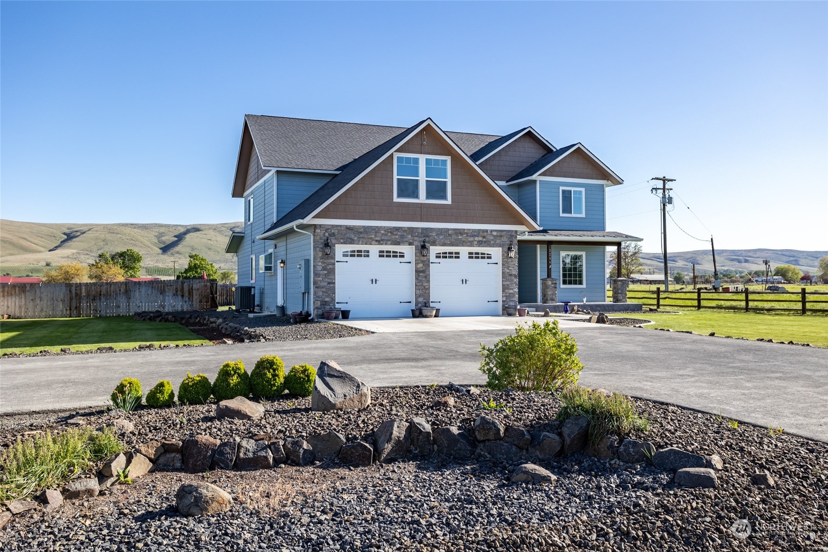3266 Creek Flats Lane Property Photo