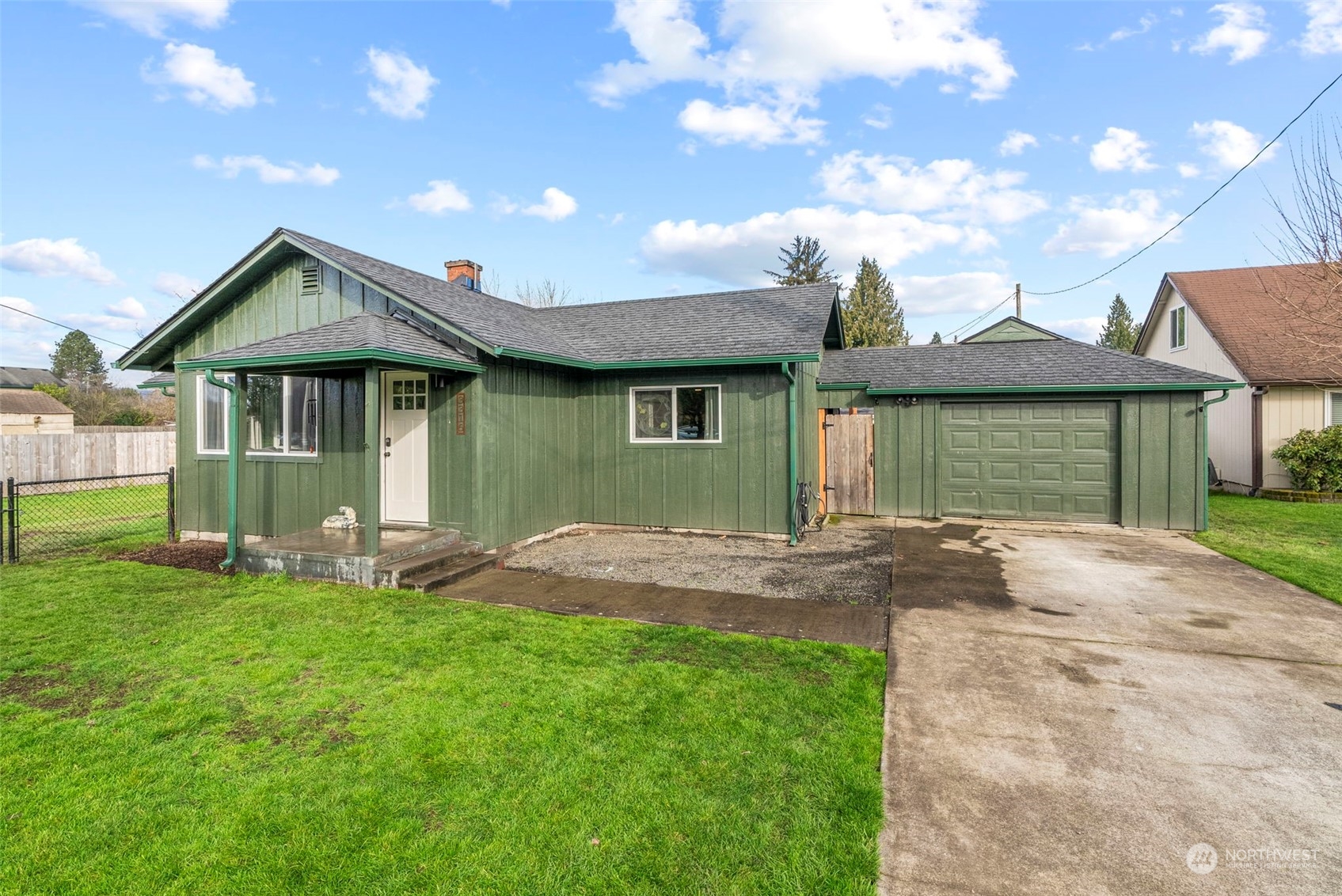 3316 Olive Way Property Photo 1