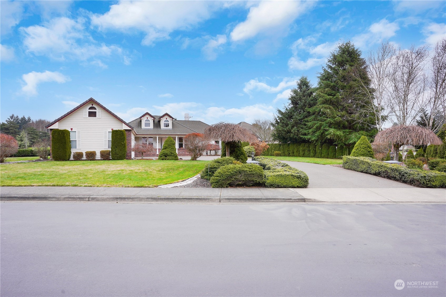 6548 Turnberry Lane Property Photo 1