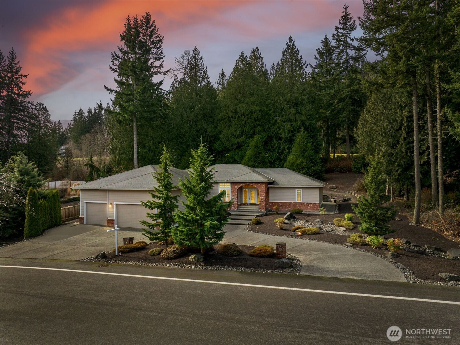 12320 3rd Avenue Property Photo