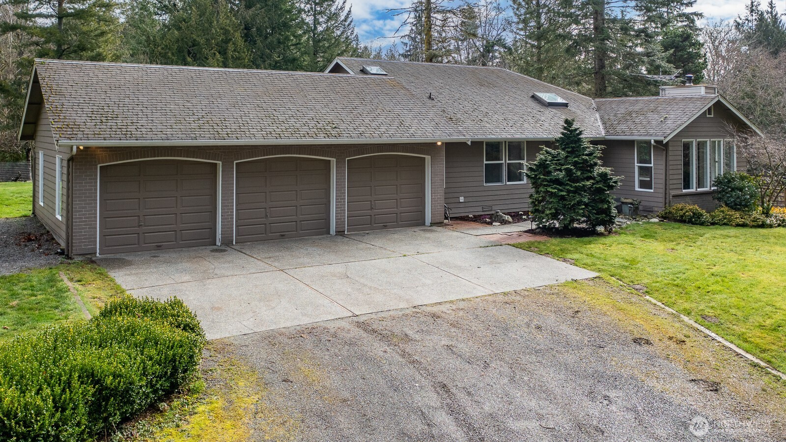 8505 135th Place Property Photo