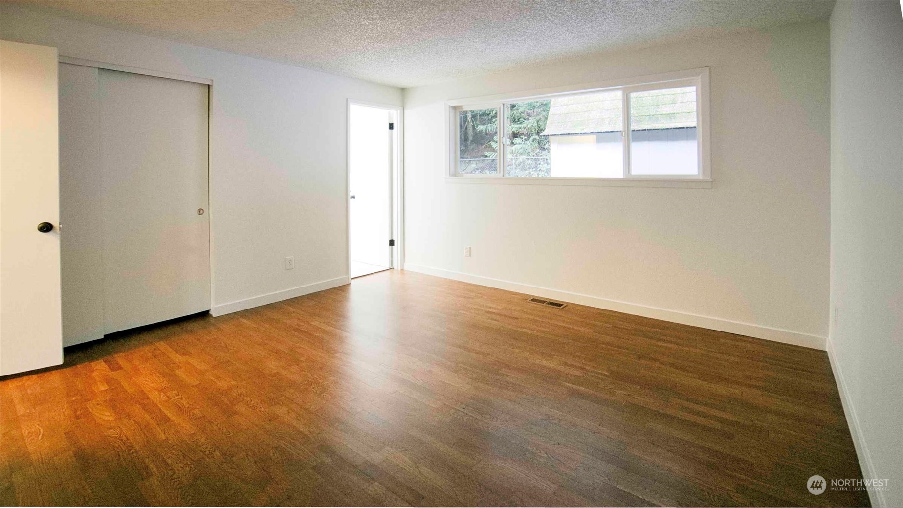 895 Wildwood Boulevard Property Photo 19