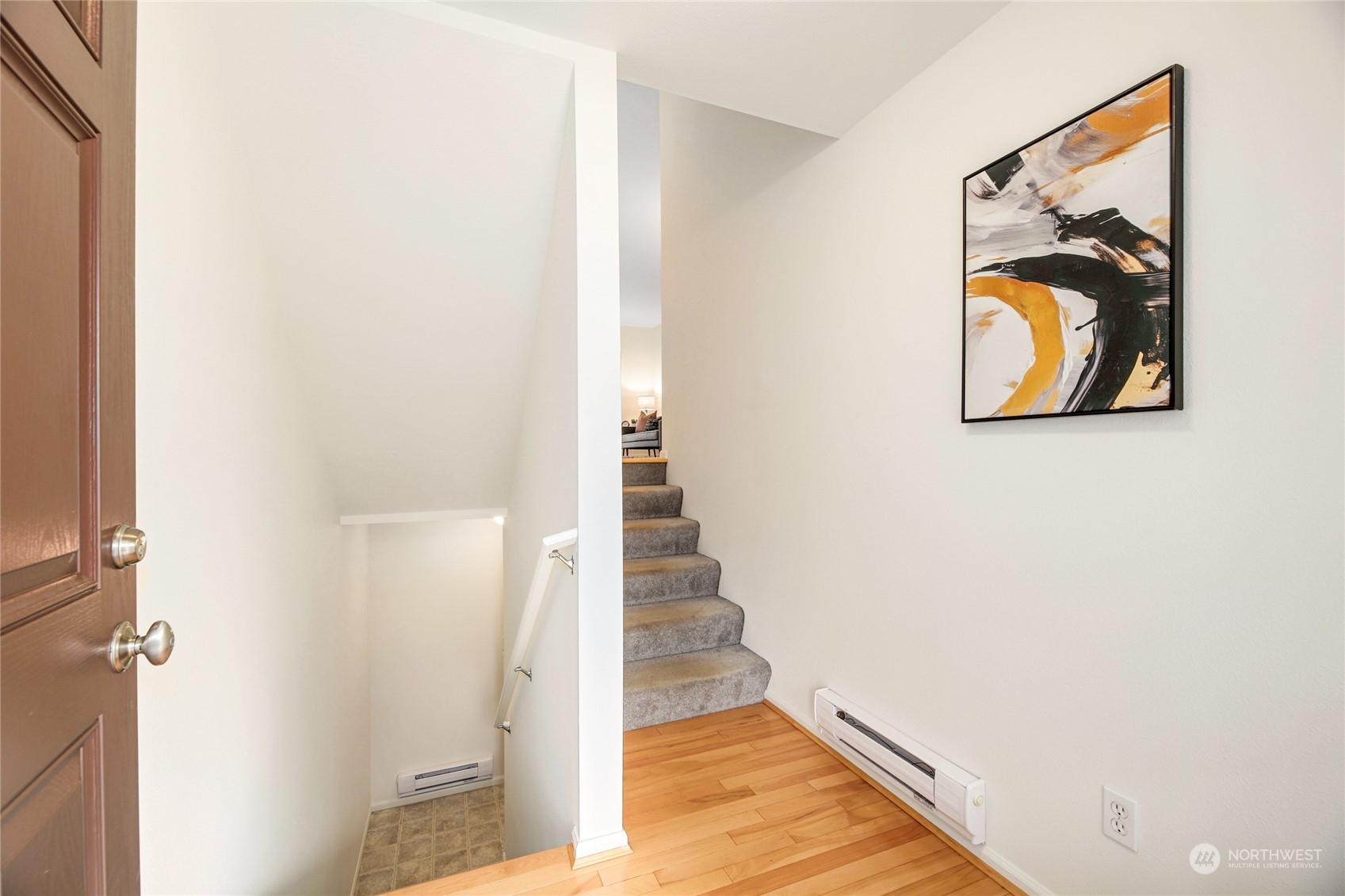6870 Holly Park Drive Property Photo 2