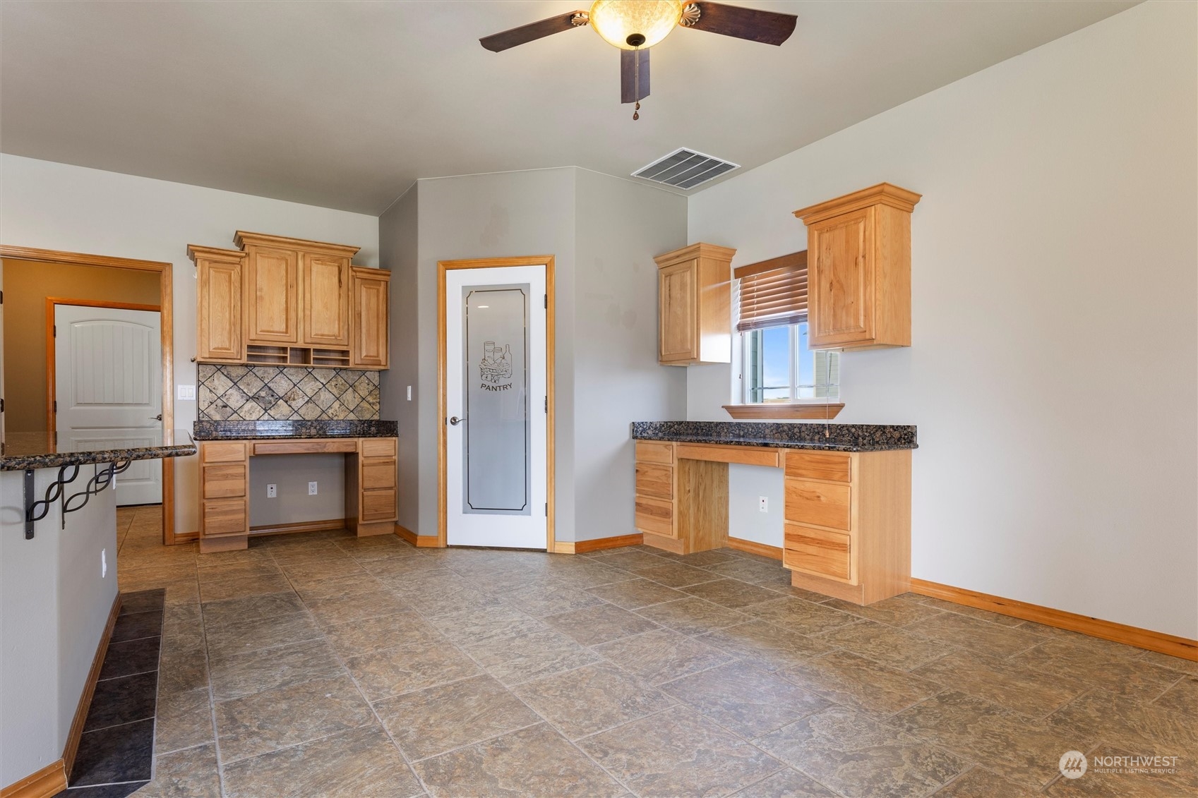 527 Road I.6 Property Photo 15
