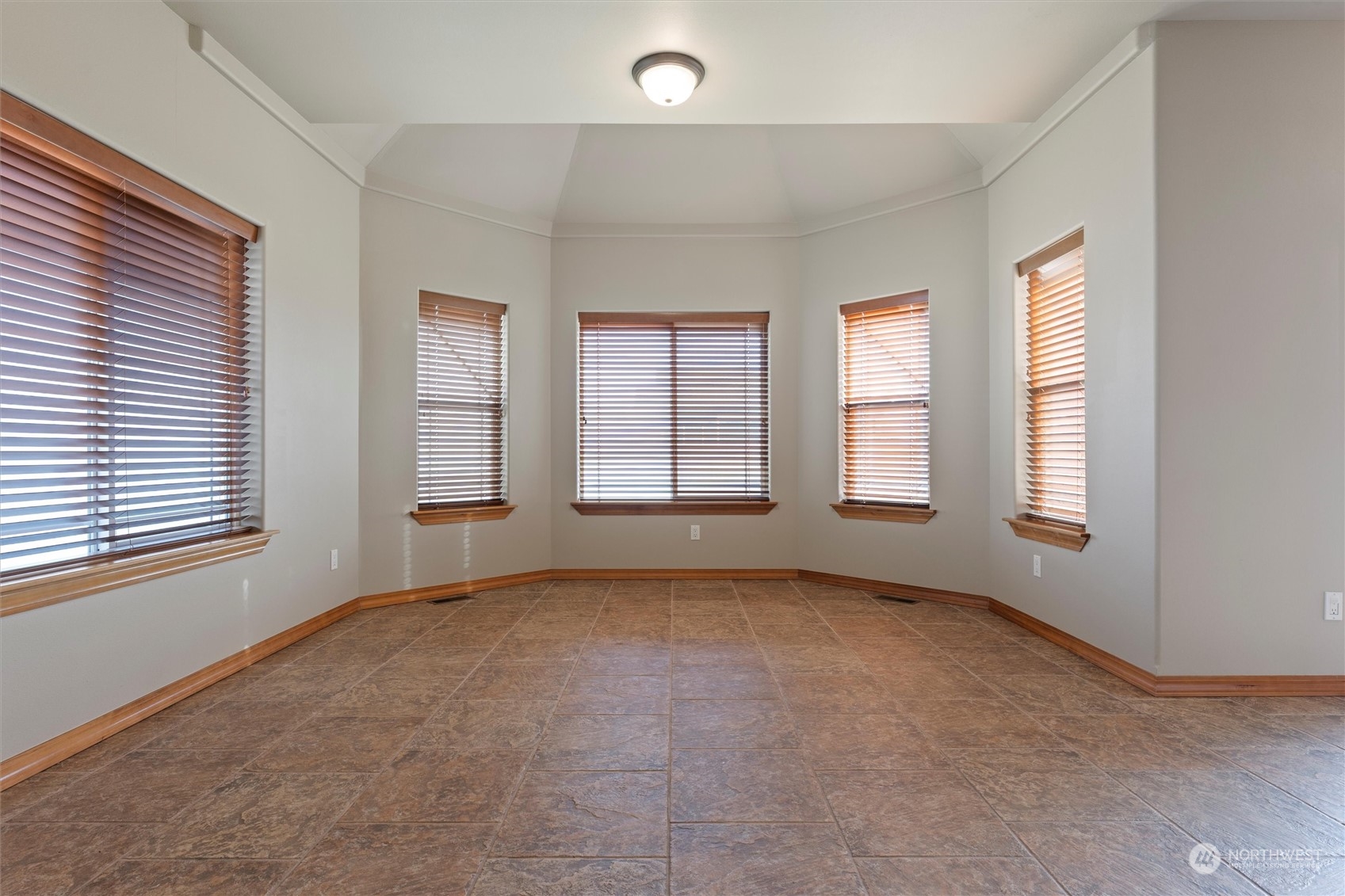 527 Road I.6 Property Photo 16