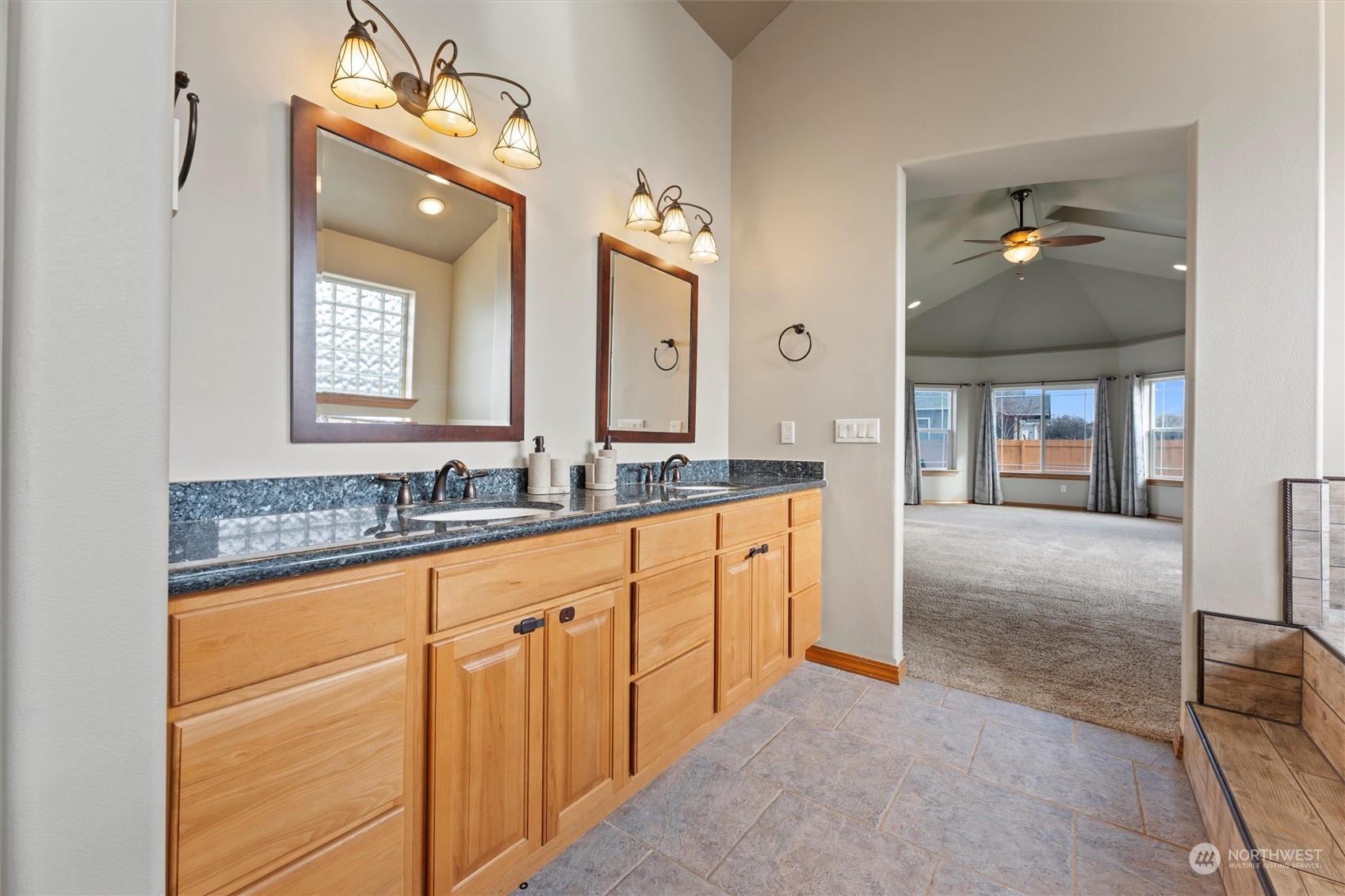 527 Road I.6 Property Photo 25