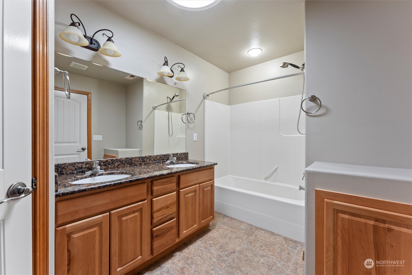 527 Road I.6 Property Photo 35