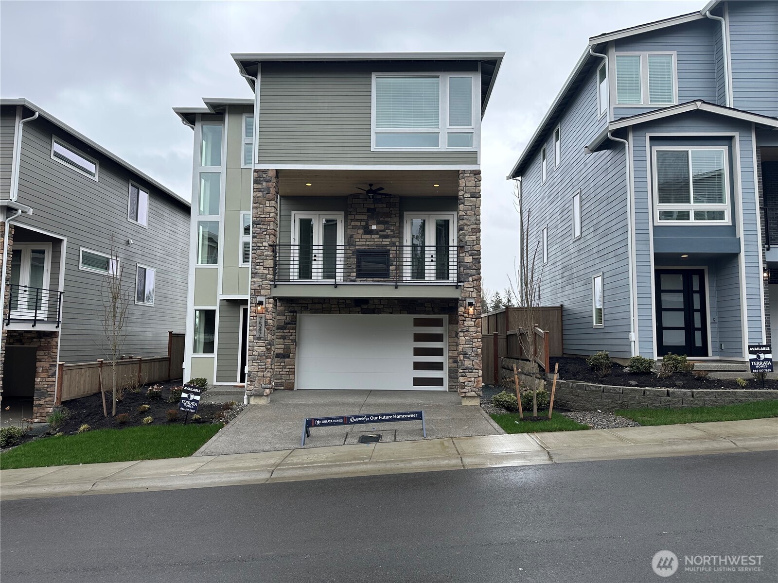 7547 S 130th Place Property Photo