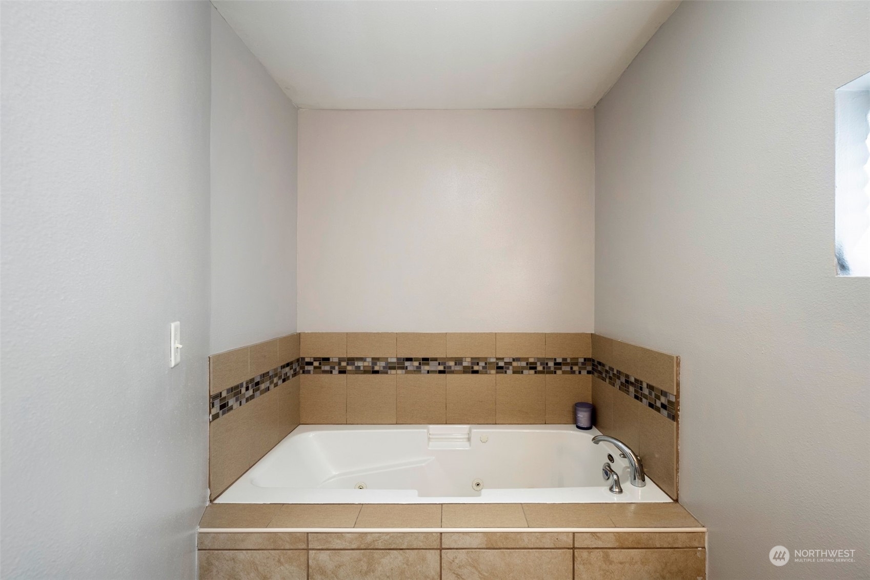 803 Elizabeth Street Property Photo 27