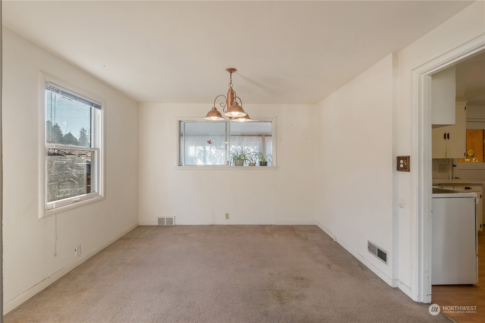 4814 N 25th Street Property Photo 6