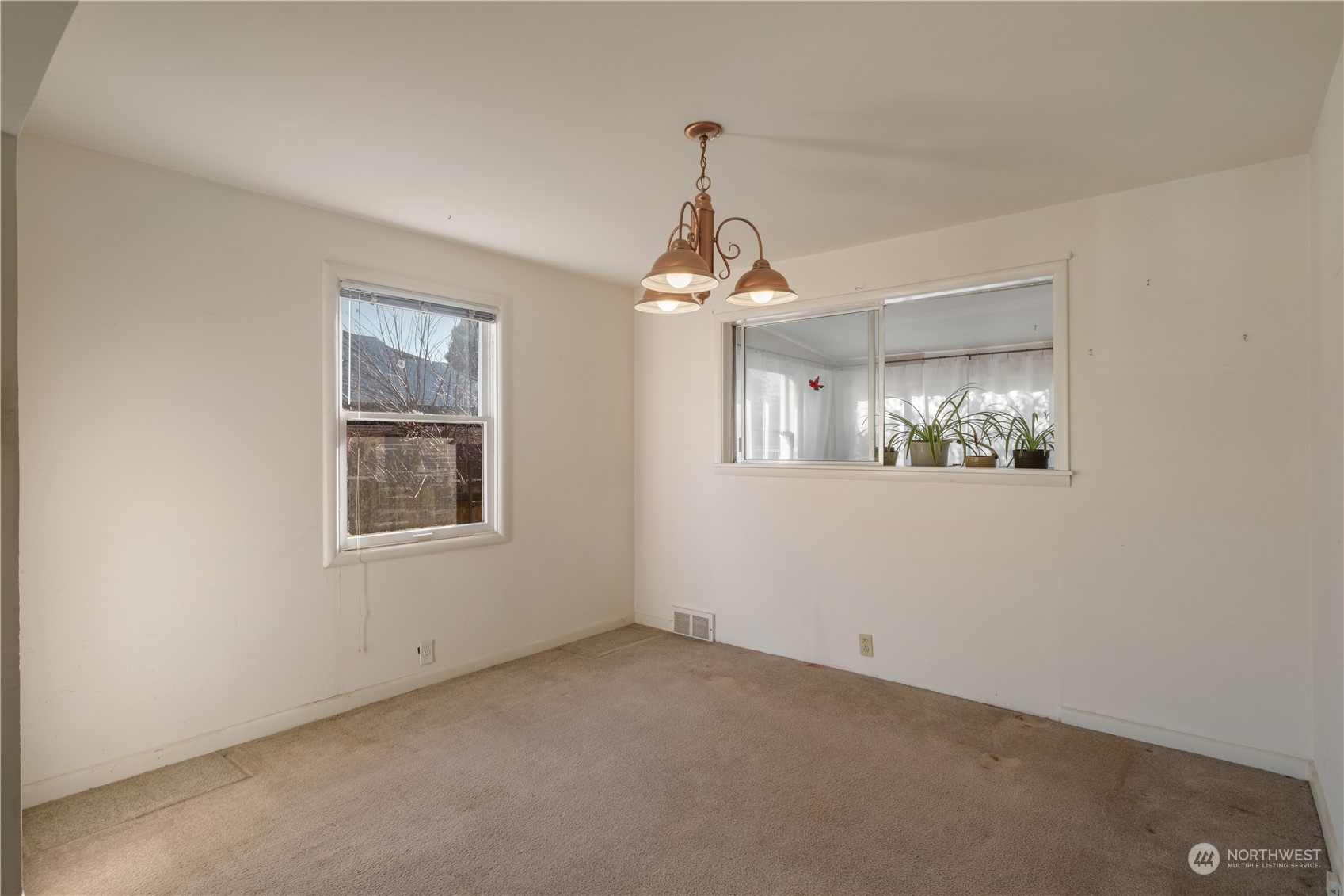 4814 N 25th Street Property Photo 7