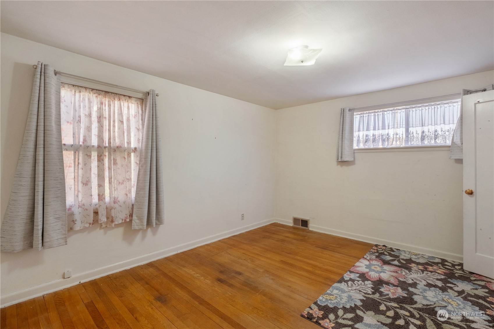 4814 N 25th Street Property Photo 17