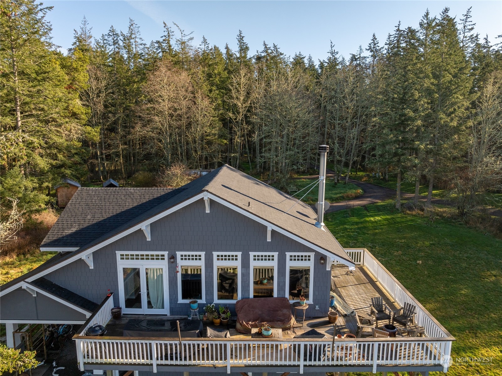 1372 Bakerview Road Property Photo 5