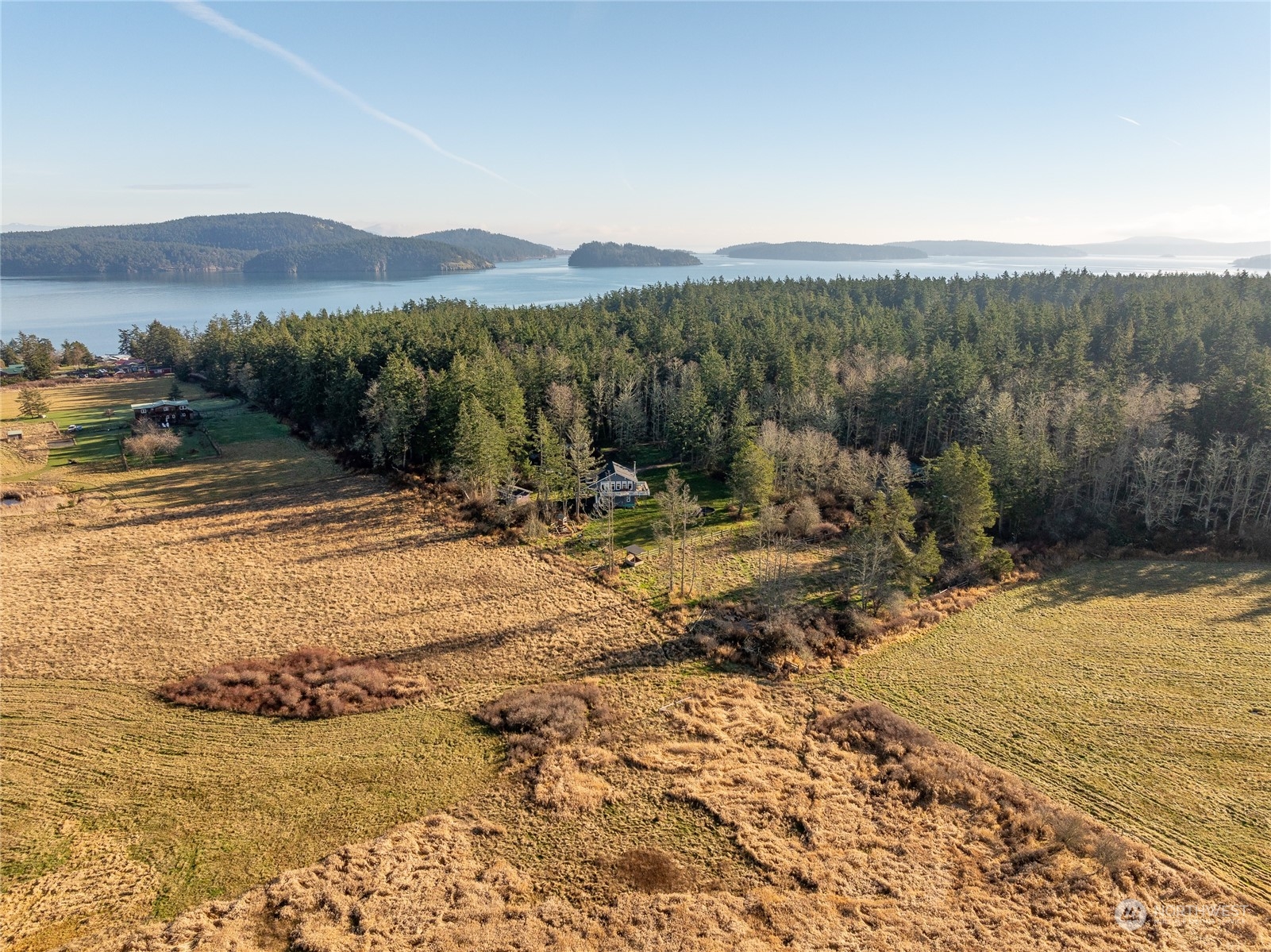 1372 Bakerview Road Property Photo 9