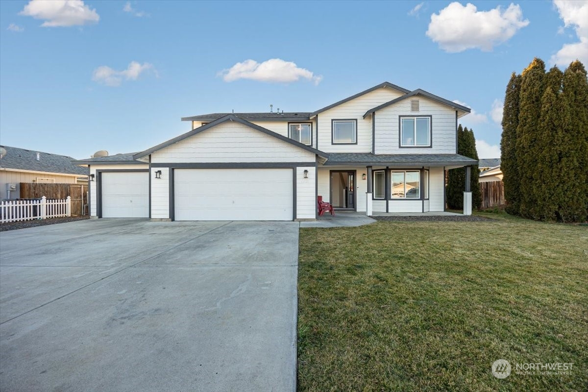 4610 Tamworth Lane Property Photo