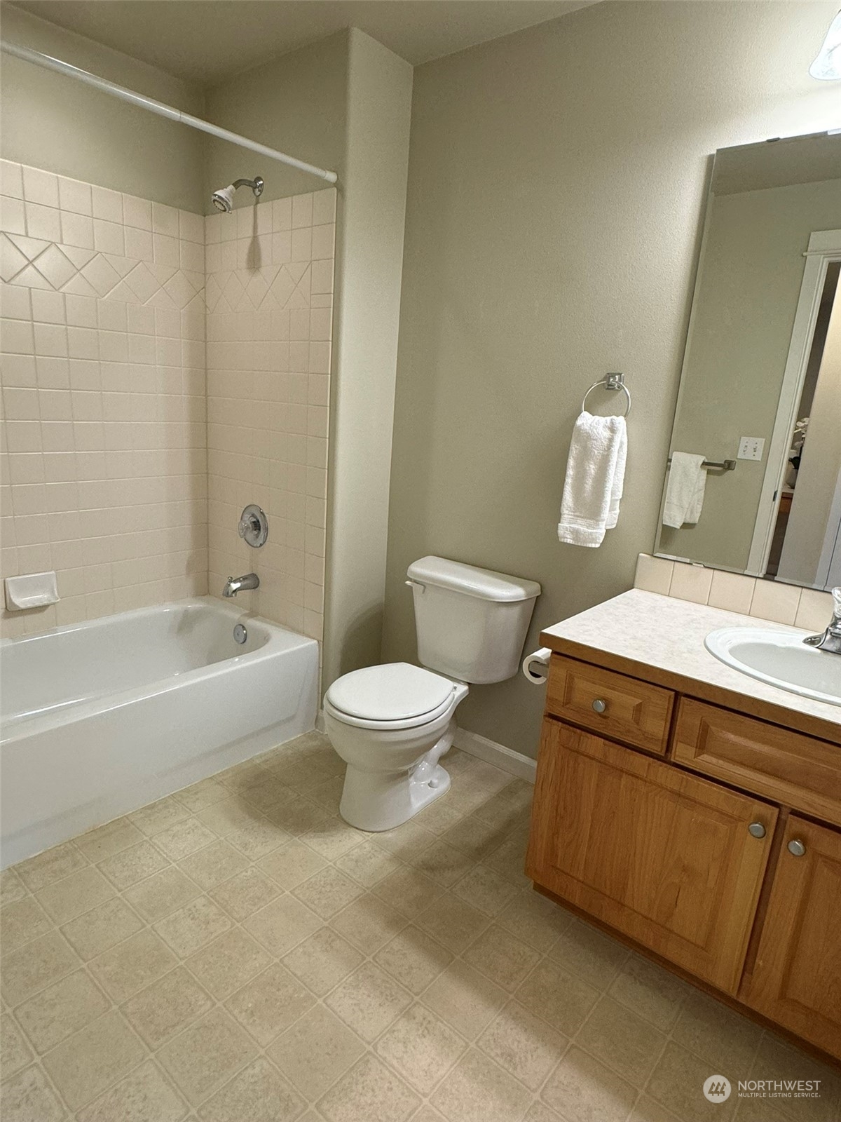 10700 Se 260th Street F101 Property Photo 31