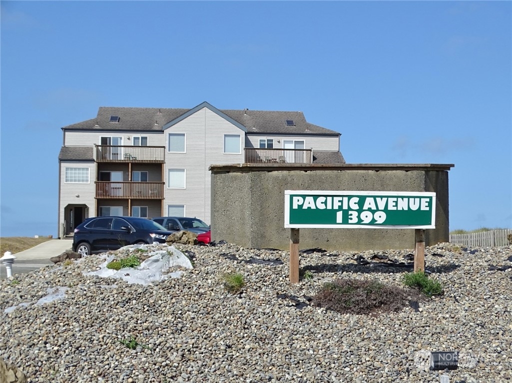 1399 Ocean Shores Boulevard 2s-e Property Photo 4