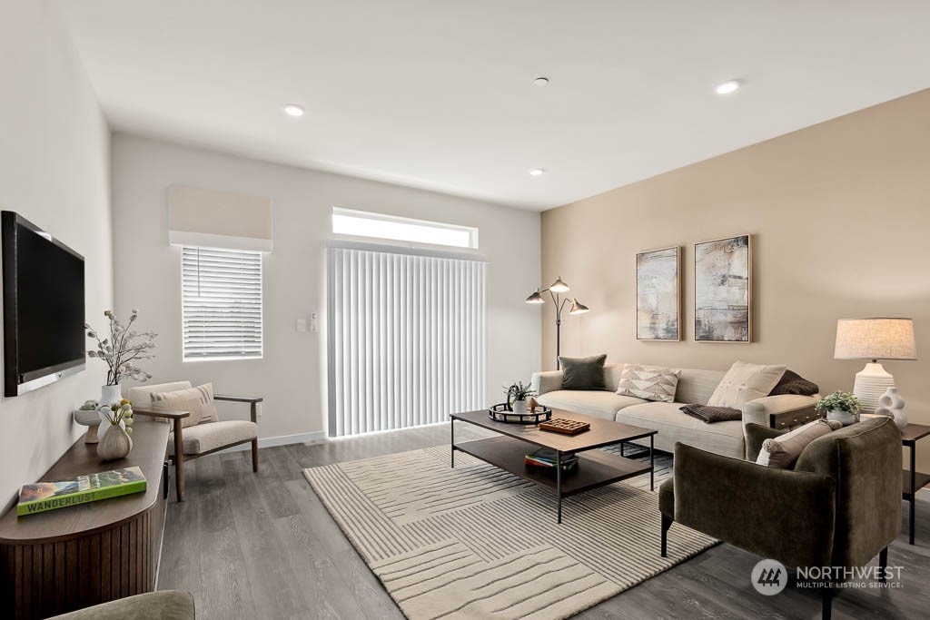 16723 Alderwood Mall Parkway A9 Property Photo 3