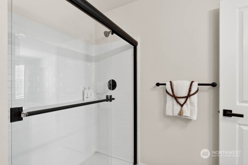 16723 Alderwood Mall Parkway A9 Property Photo 27