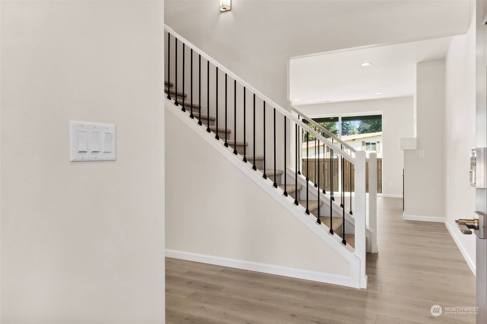 27014 30th Place 33 Property Photo 5