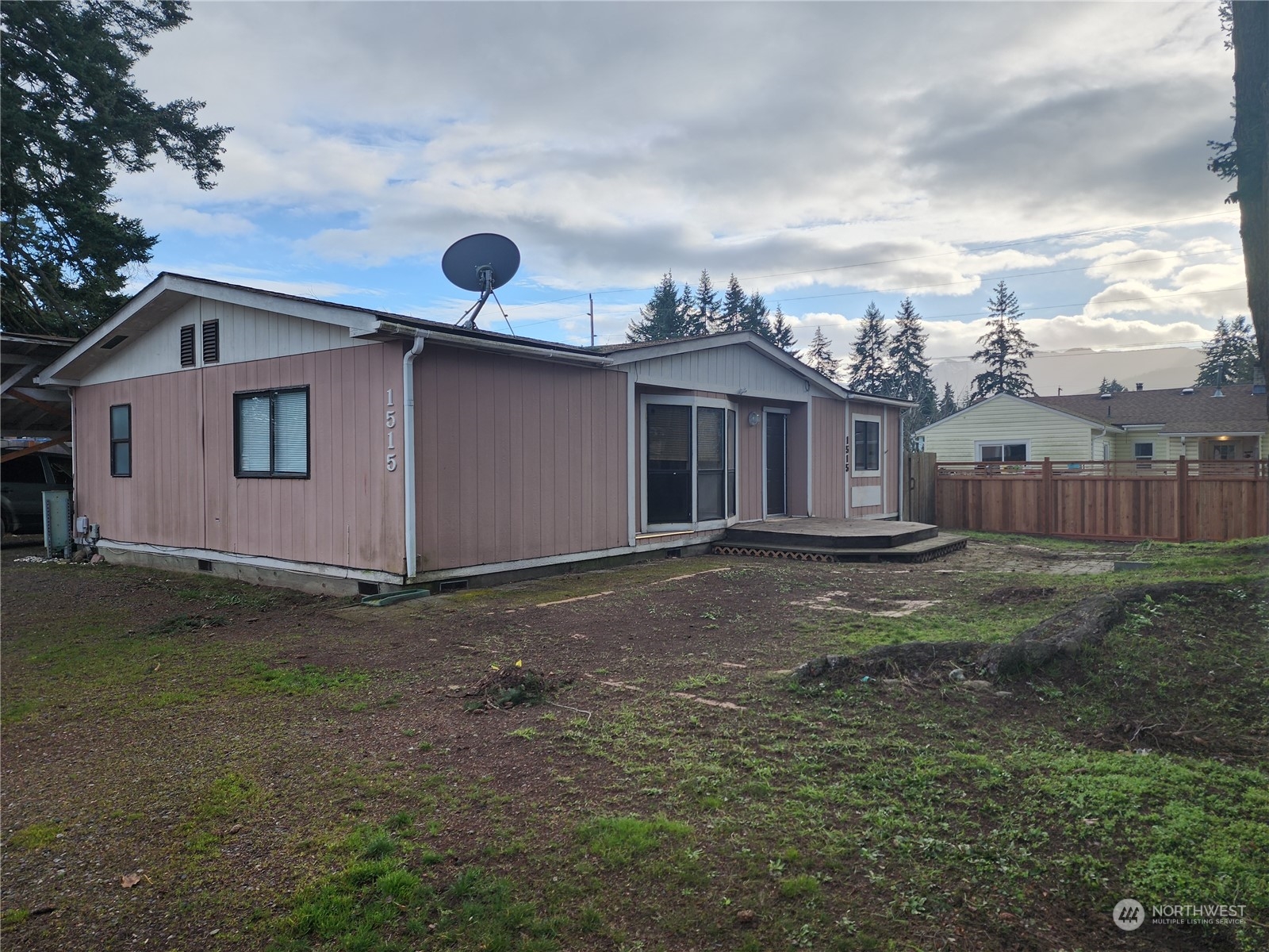 1515 S F Street Property Photo