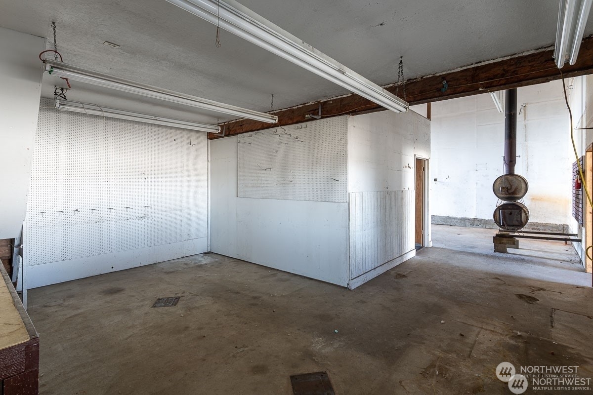 407 W Reynolds Avenue Property Photo 18